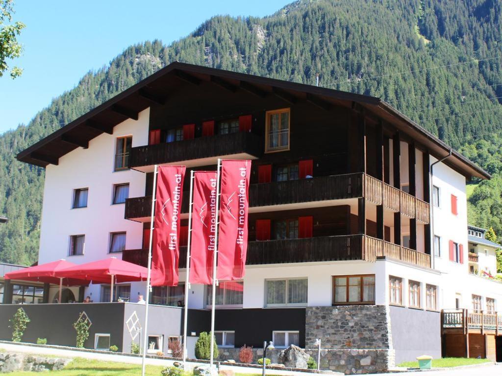 First Mountain Hotel Montafon Gaschurn Esterno foto