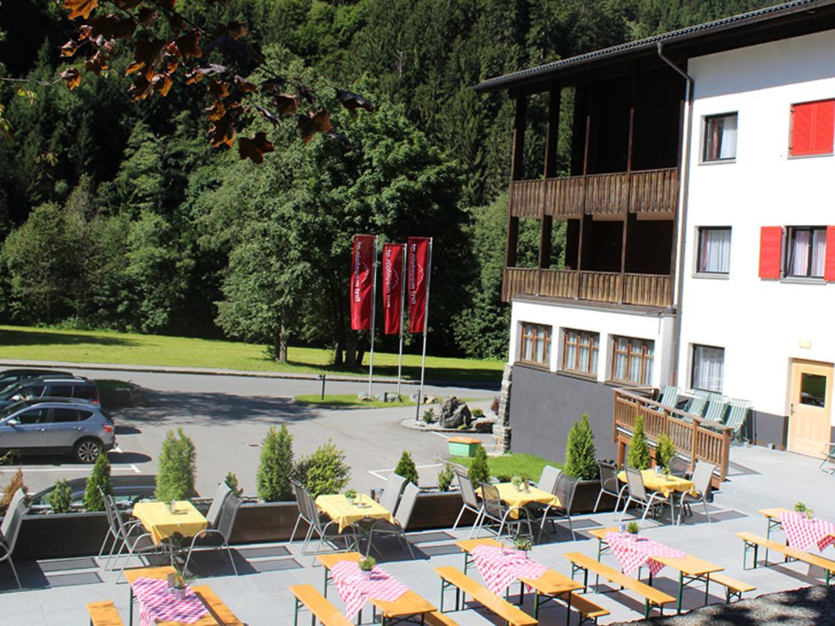 First Mountain Hotel Montafon Gaschurn Esterno foto